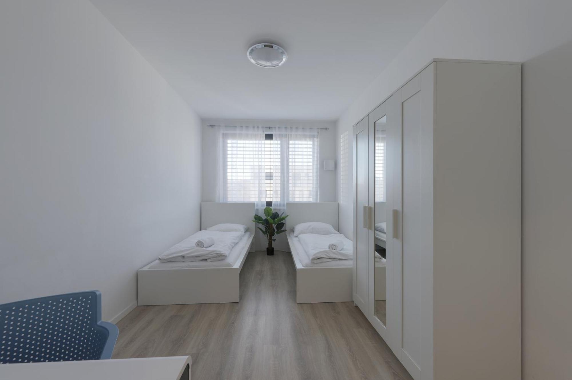 Bazova Apartment With Free Parking Bratislava Ngoại thất bức ảnh