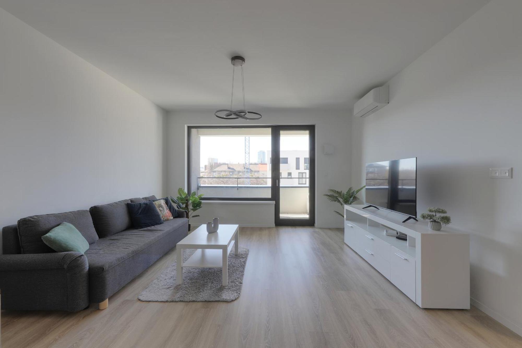 Bazova Apartment With Free Parking Bratislava Ngoại thất bức ảnh